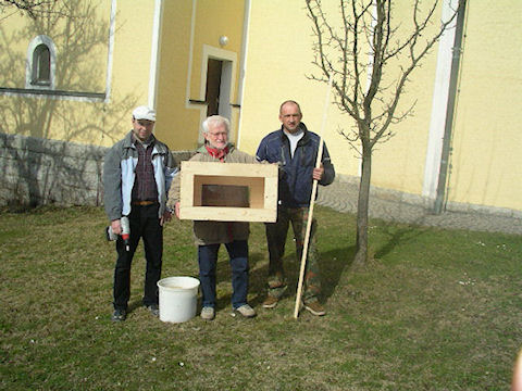 Nistkastenübergabe